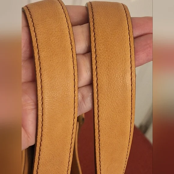 BALLY Italian Leather Hobo Bag Purse - Picture 6 of 14